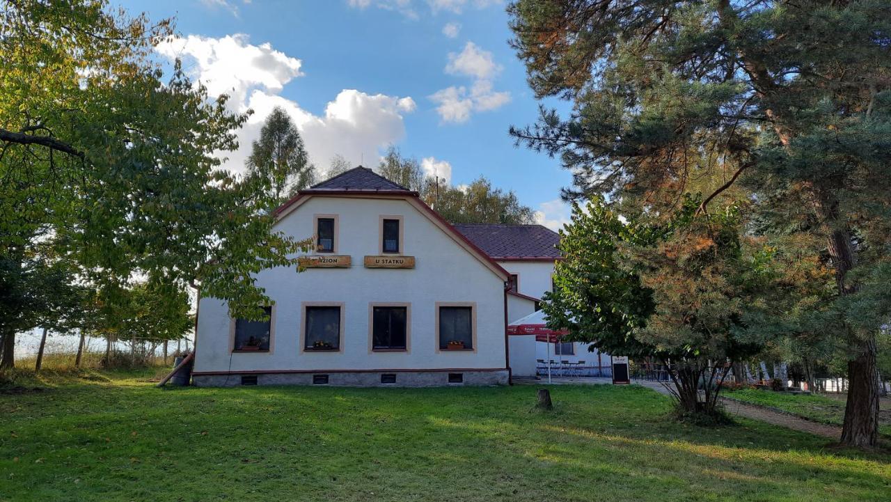Penzion U Statku Lodherov Esterno foto